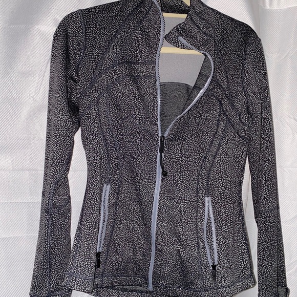 Lululemon define jacket - Picture 2 of 5